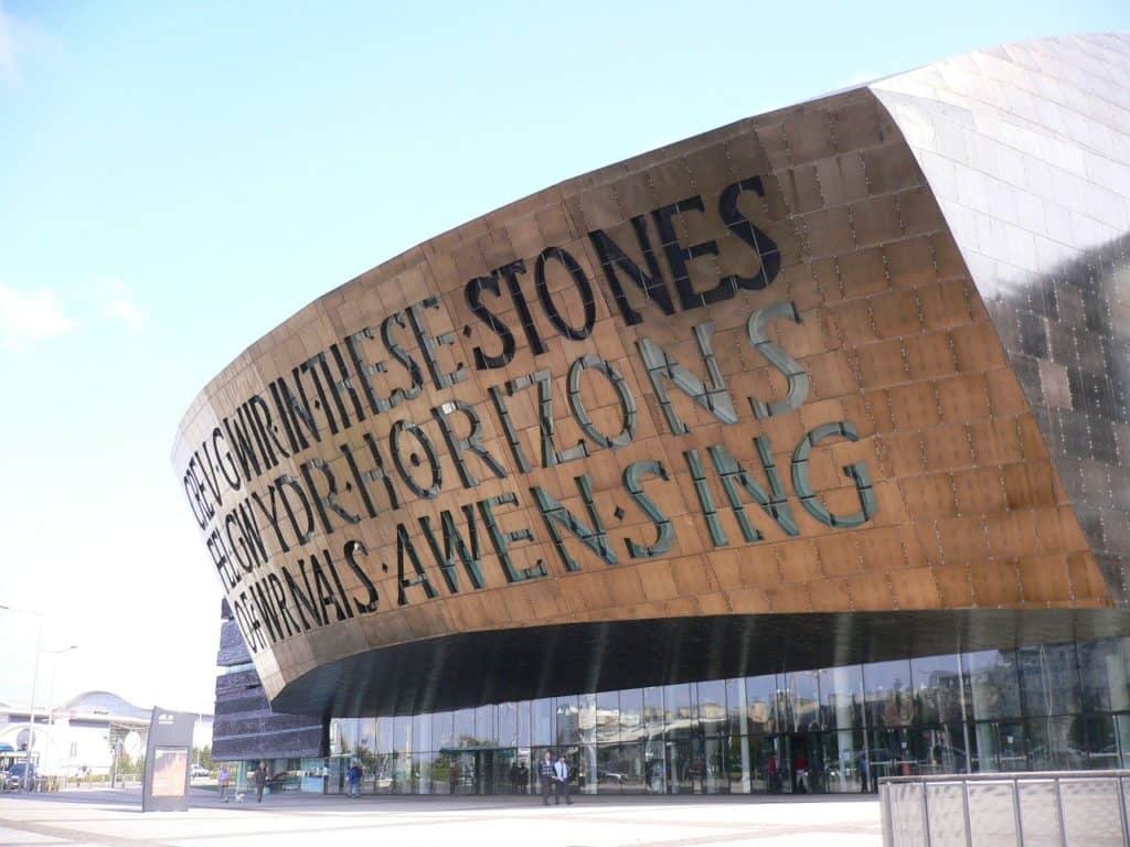 what to do in cardiff for a day