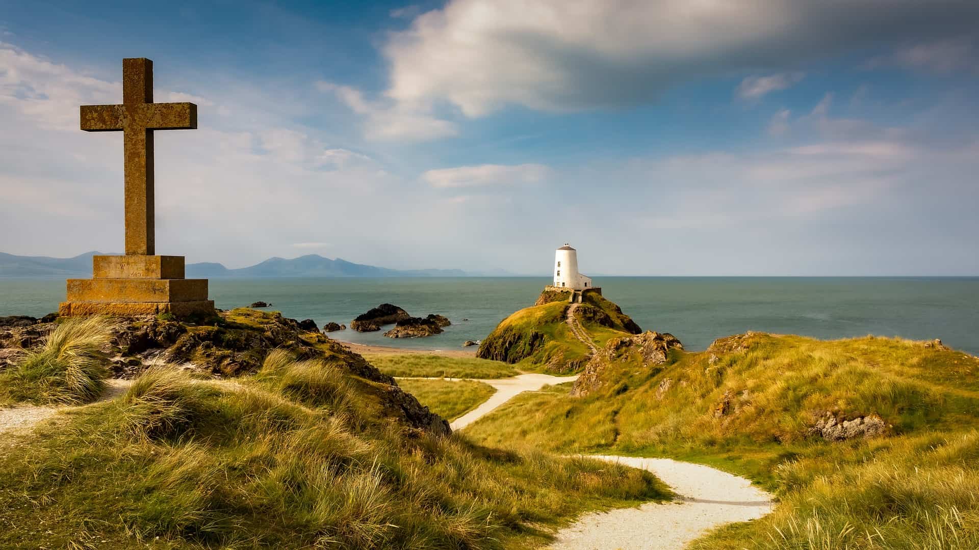 anglesey lighthouse